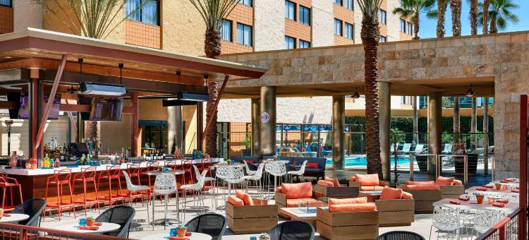 洛杉矶伯班克机场万豪酒店(Los Angeles Marriott Burbank Airport)图片