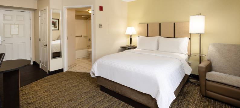 Candlewood Suites 温莎锁布拉德利ARPT(Candlewood Suites WINDSOR LOCKS BRADLEY ARPT by IHG)图片