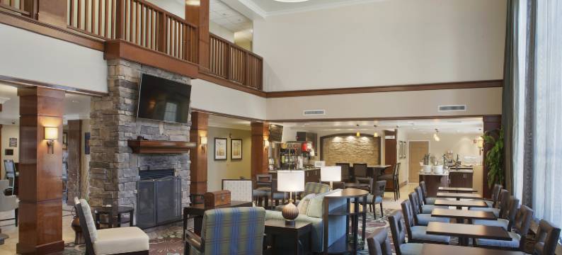 Staybridge Suites 费耶特维尔/阿肯色大学 by IHG(Staybridge Suites Fayetteville/Univ of Arkansas by IHG)图片