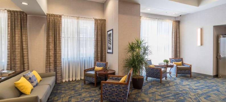 塔尔萨市中心欢朋套房酒店(Hampton Inn and Suites Tulsa Downtown)图片