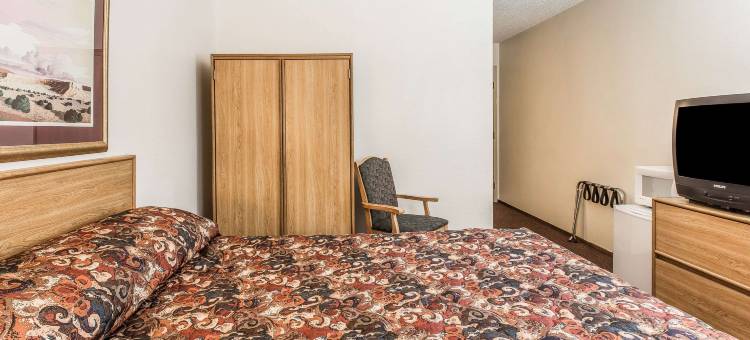 来福罗德威宾馆(Rodeway Inn)图片