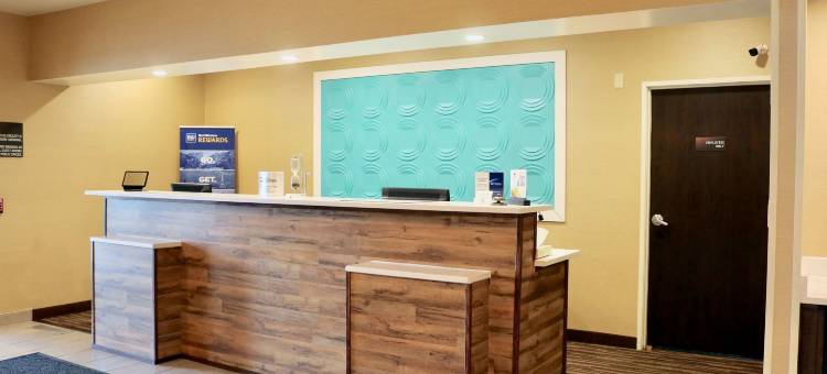 福斯托里亚贝斯特韦斯特套房酒店(Best Western Fostoria Inn  Suites)图片