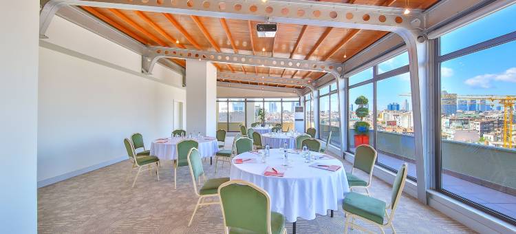 伊斯坦布尔塔克西姆华美达酒店(Ramada by Wyndham Istanbul Taksim)图片