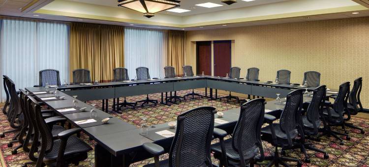 西雅图机场希尔顿逸林酒店(DoubleTree by Hilton Seattle Airport)图片