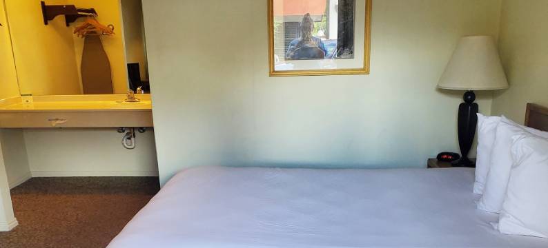 伊利马格努森酒店(Magnuson Hotel Ely)图片