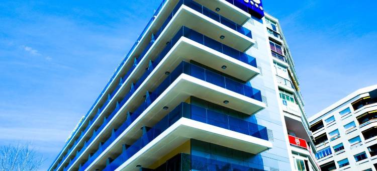 米娜埃尔罗德奥酒店(Hotel Monarque El Rodeo)图片