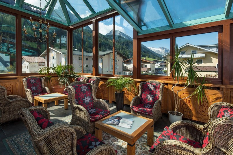 Hotel HöhlensteinOver view