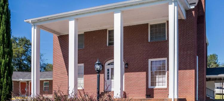 瓦尔哈拉汽车旅馆(Rodeway Inn & Suites)图片