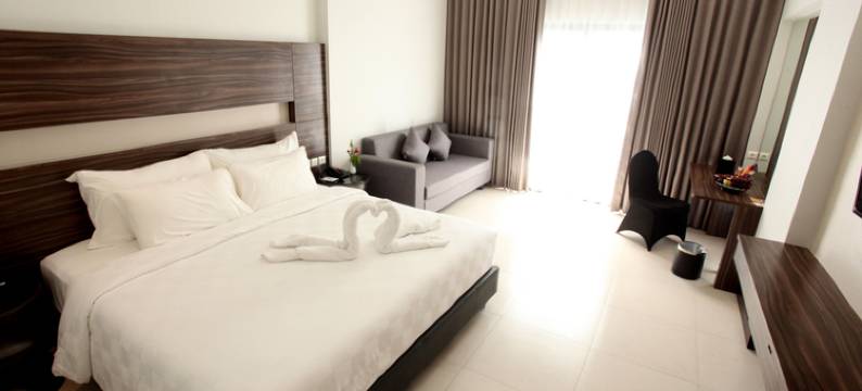 赫利俄斯博恩酒店(Helios Hotel & Convention)图片