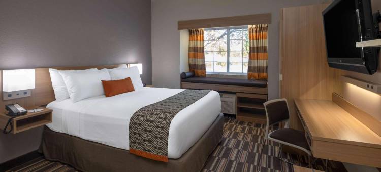 佛罗伦萨温德姆麦客达套房酒店(Microtel Inn & Suites by Wyndham Florence)图片