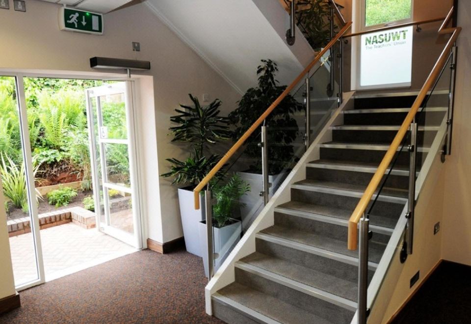 HillscourtHotel Overview