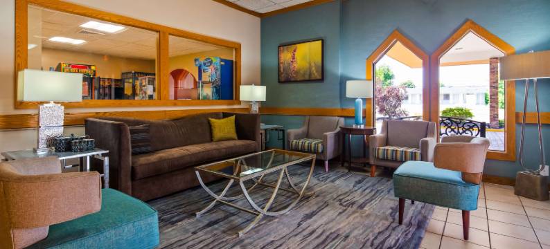 伍德赫文贝斯特韦斯特酒店(Best Western Woodhaven Inn)图片