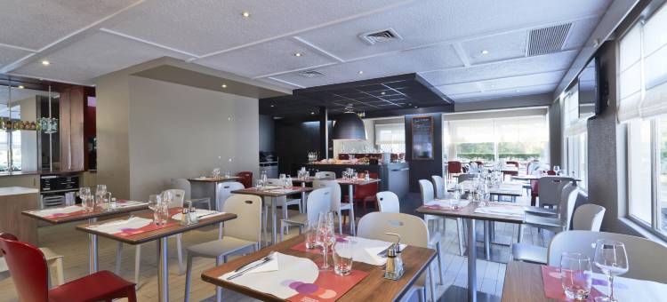 里昂北埃居里康铂酒店(Campanile Lyon Nord - Ecully)图片