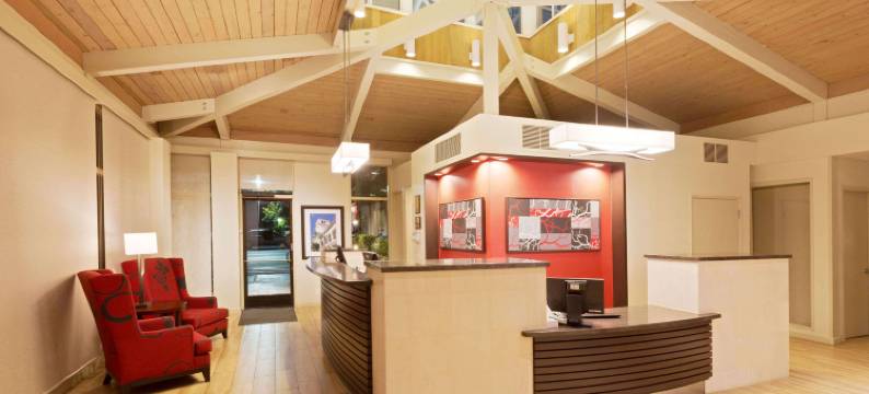 圣巴巴拉华美达酒店(Ramada by Wyndham Santa Barbara)图片