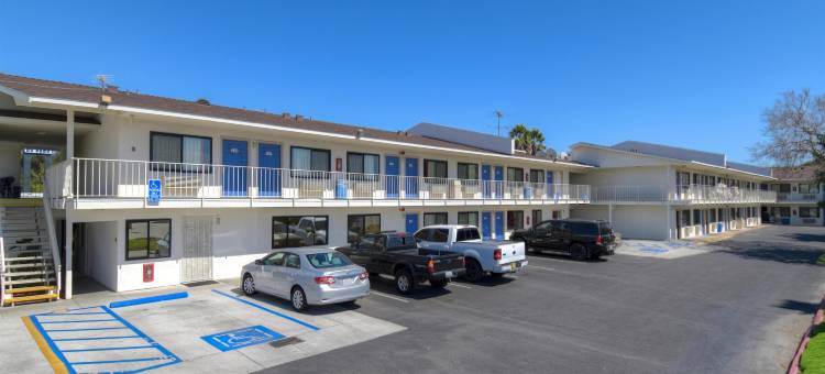 圣易西铎 - 圣迭戈边境6号汽车旅馆(Motel 6 San Ysidro, CA  San Diego Border)图片