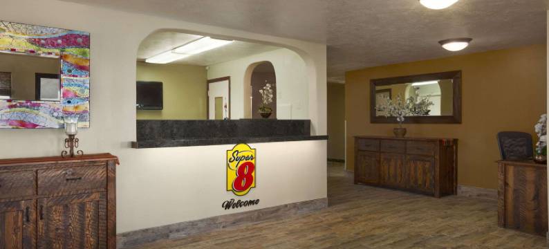 爱达荷福尔斯速8酒店(Super 8 by Wyndham Idaho Falls)图片