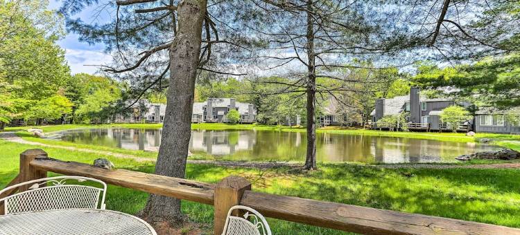 宁静湖泱家庭房，设有现场钓鱼池(Peaceful Lake Harmony Home w/ on-Site Fishing Pond)图片