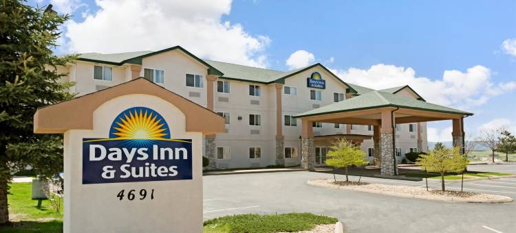 城堡石温德姆戴斯套房酒店(Days Inn & Suites by Wyndham Castle Rock)图片