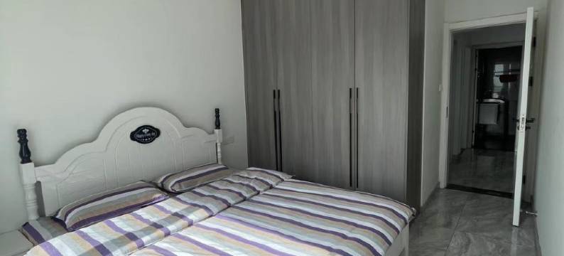 新春西客站店高铁站豪布斯卡民宿(西津西路分店)图片