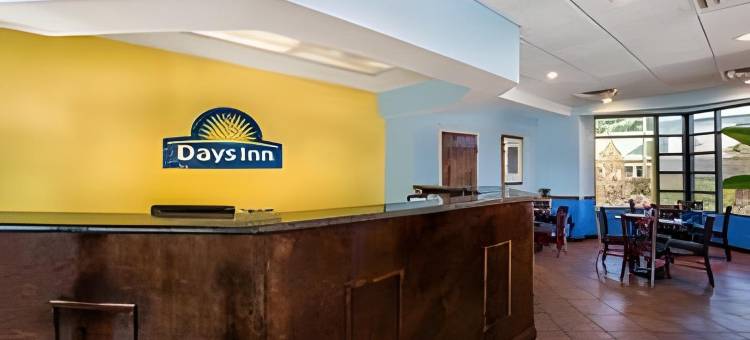 列治文山/萨凡纳温德姆戴斯酒店(Days Inn by Wyndham Richmond Hill/Savannah)图片