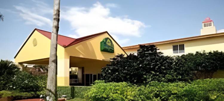 劳德代尔堡庞帕诺海滩拉昆塔温德姆酒店(La Quinta by Wyndham Fort Lauderdale Pompano Beach)图片