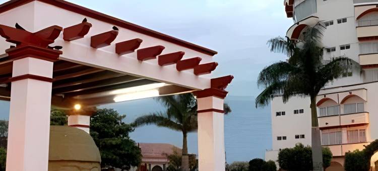 格兰圣地亚哥广场(Gran Santiago Plaza)图片