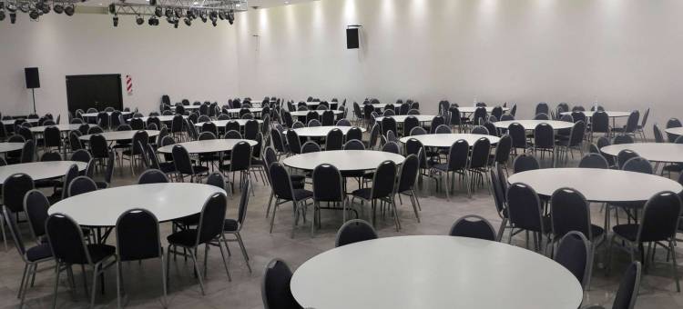 卡洛斯帕斯豪生别墅酒店(Howard Johnson Plaza Villa Carlos Paz)图片