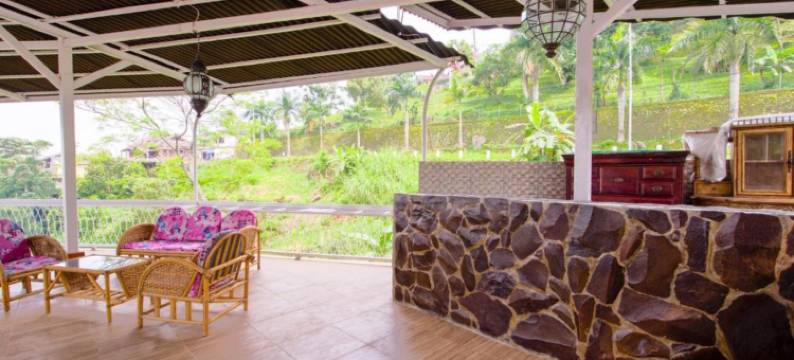 Capital O 3359 Pondok Wisata Jaden Trawas Mojokerto图片