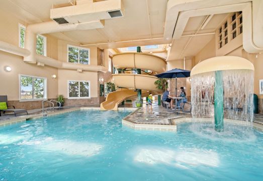 Wingate by Wyndham Edmonton WestHotel Overview