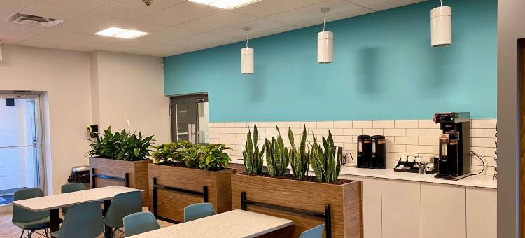 温尼伯西温德姆豪生酒店(Howard Johnson by Wyndham Winnipeg West)图片