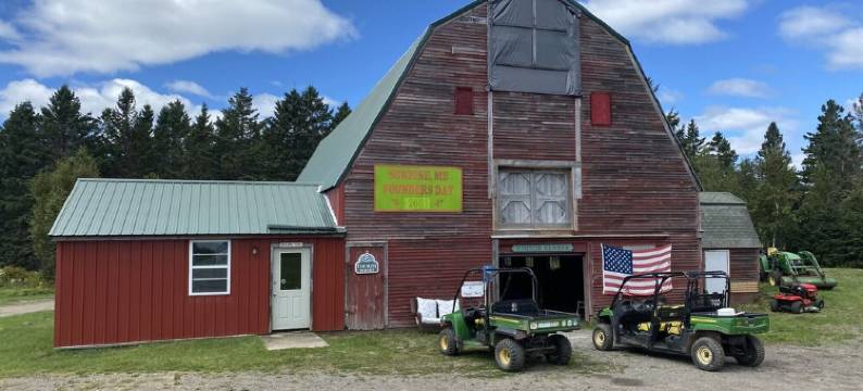 Cobscook Look-Out and Roosevelt Barn图片