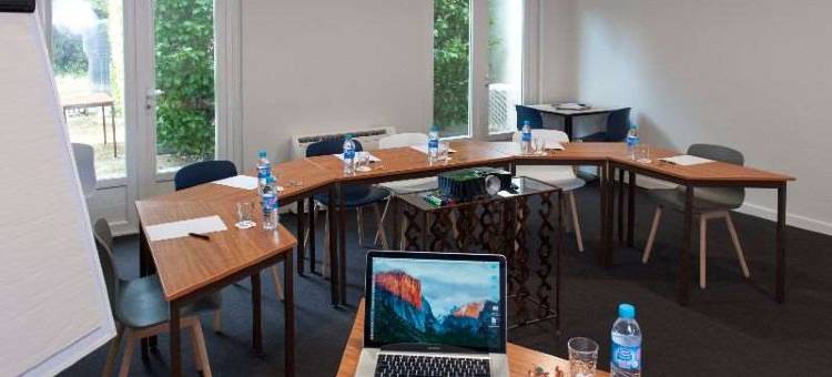 亚维侬南部卡联达尔布里特酒店(Brit Hotel Avignon Sud le Calendal)图片