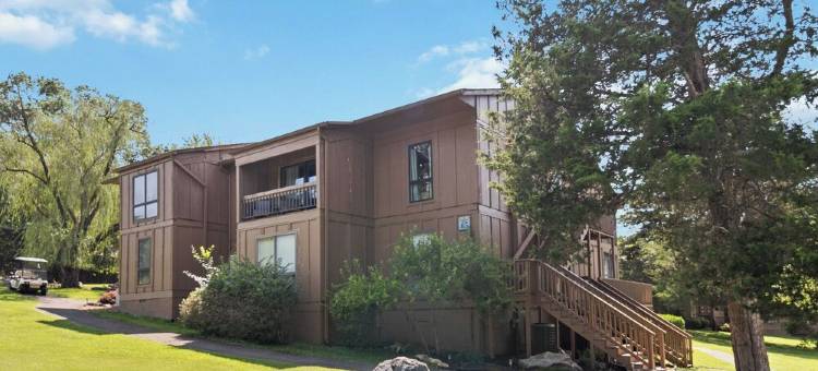 Welcome to Beauty on the 7th Fairway – Your Golfing Retreat图片