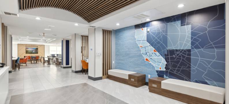 瓦卡维尔智选假日酒店及套房(Holiday Inn Express & Suites VACAVILLE by IHG)图片