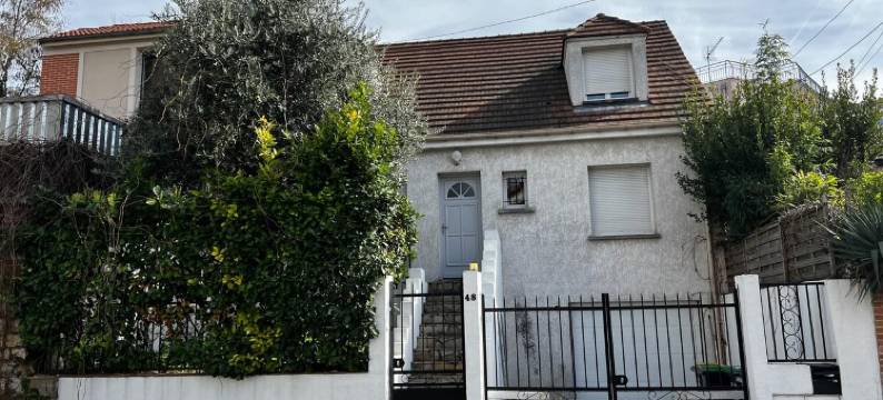 位于阿尔克伊的4卧室独栋房屋-120平方米|带2个独立浴室(Maison Authentique)图片