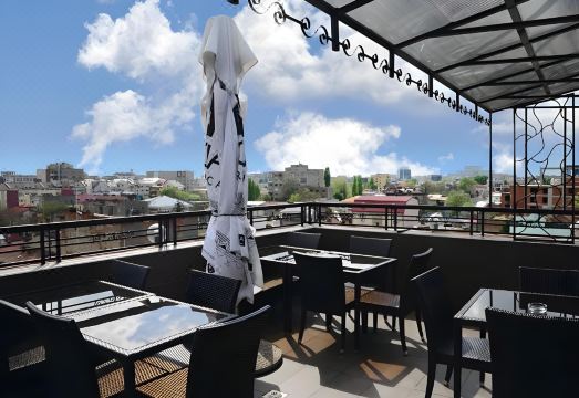 Hotel Razvan Hotel Overview