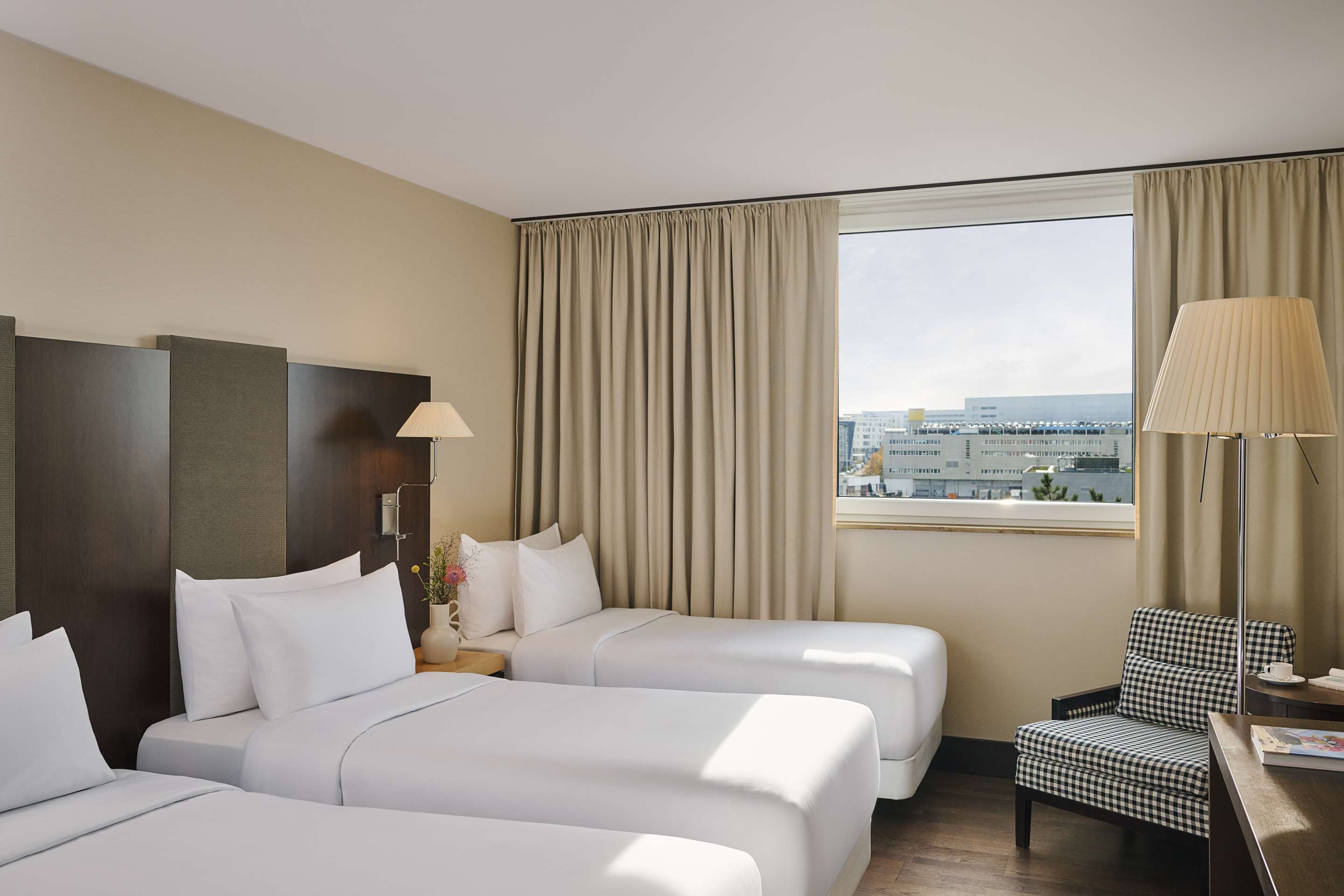 NH Stuttgart Airport Over view