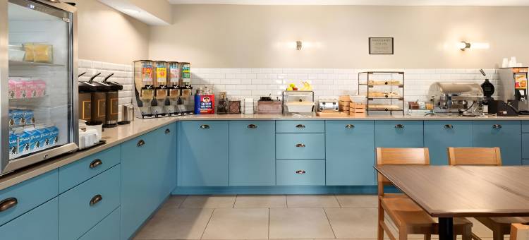 奇珀瓦福尔斯丽怡酒店(Country Inn & Suites by Radisson, Chippewa Falls, WI)图片