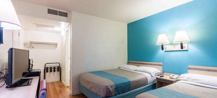 格林里弗6号汽车旅馆(Motel 6 Green River, UT)图片