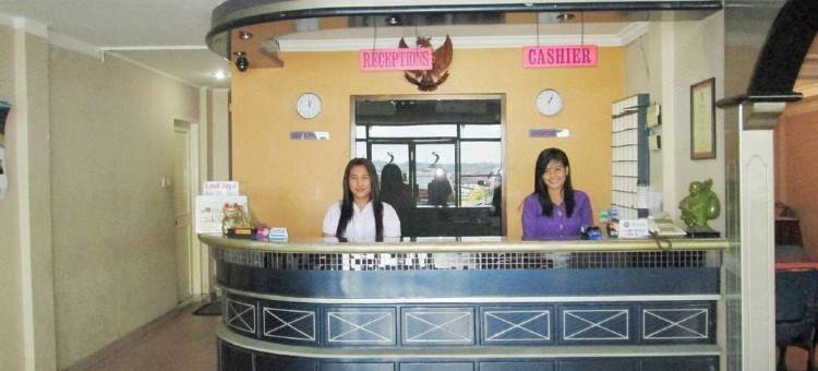 丹戎槟榔劳特再也酒店(Hotel Laut Jaya Tanjung Pinang RedPartner)图片