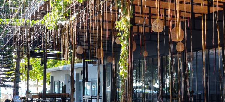 普吉岛TT南野海滩酒店(TT Naiyang Beach Phuket)图片