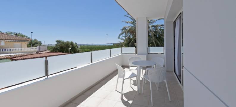 拉古尼拉公寓酒店(Apartamentos la Laguna I Luxury Apartments)图片