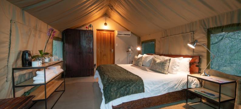 腊肠树野生动物园露营地旅馆(Sausage Tree Safari Camp)图片