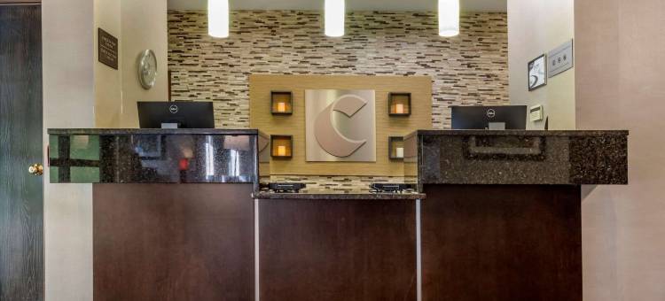 巴特勒舒适套房酒店(Comfort Inn & Suites Butler)图片