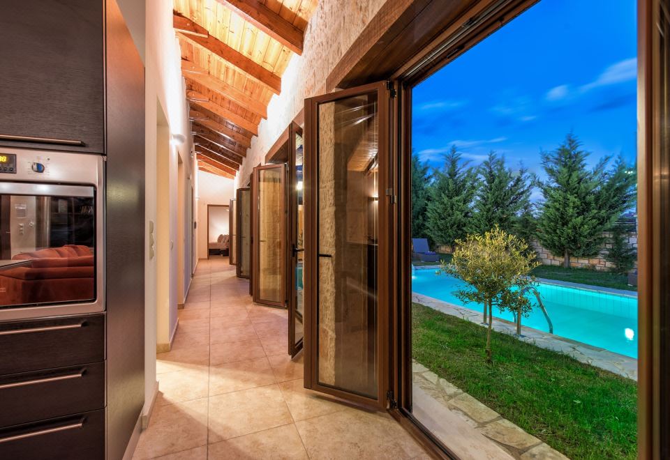 Astarte Villas - Kyveli Luxurious Private VillaHotel Overview