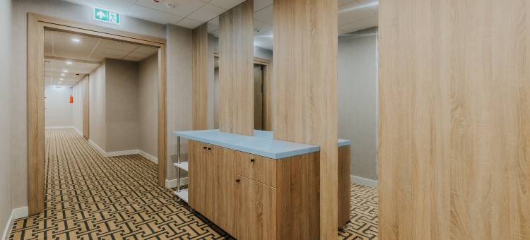 华沙雷杜塔希尔顿欢朋酒店(Hampton by Hilton Warsaw Reduta)图片