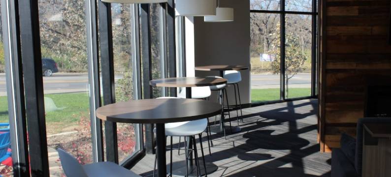 Campustown Flat near Jack Trice with Firepit图片