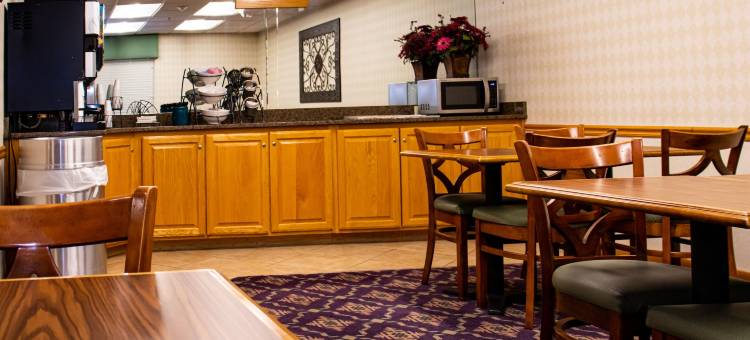 海湾山旅店(Bay Mountain Inn Cherokee Smoky Mountains)图片