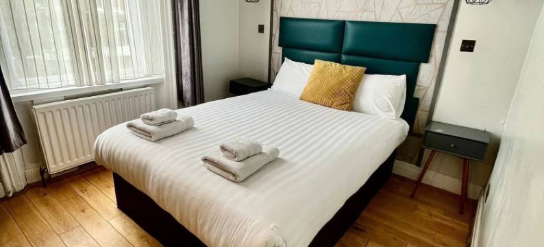 怀特斯酒店(Whites Hotel)图片