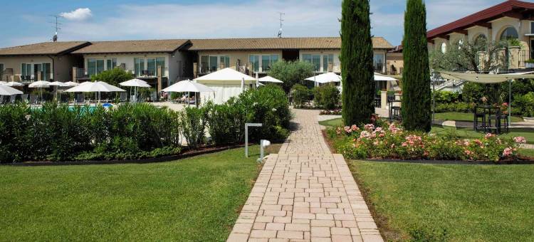 加尔达湖度假村(Lake Garda Resort)图片